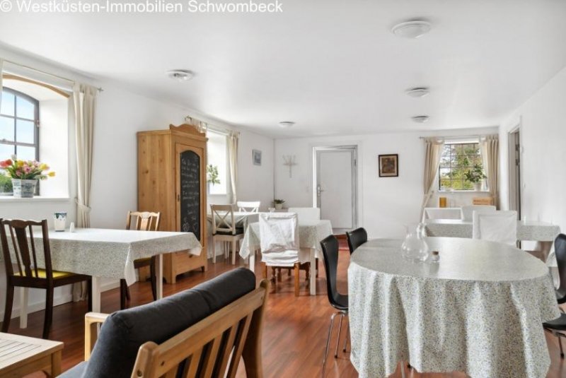 Svendborg Wunderschönes Fachwerkhaus unter Reet sowie ein eigenes Gästehaus! Haus kaufen